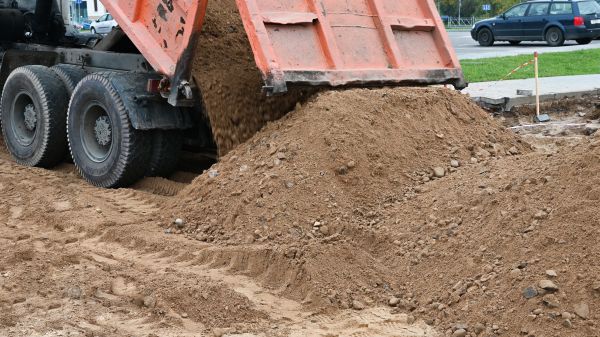 Soil Delivery in Estero