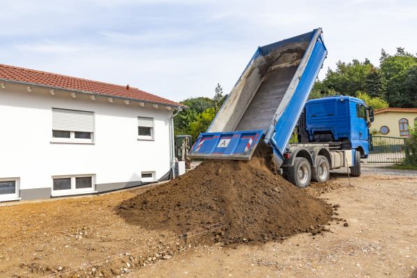 Garden Dirt Delivery in Estero