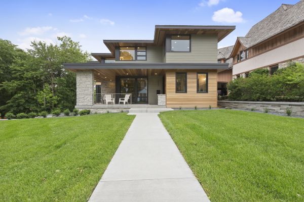 Modern Landscaping in Estero